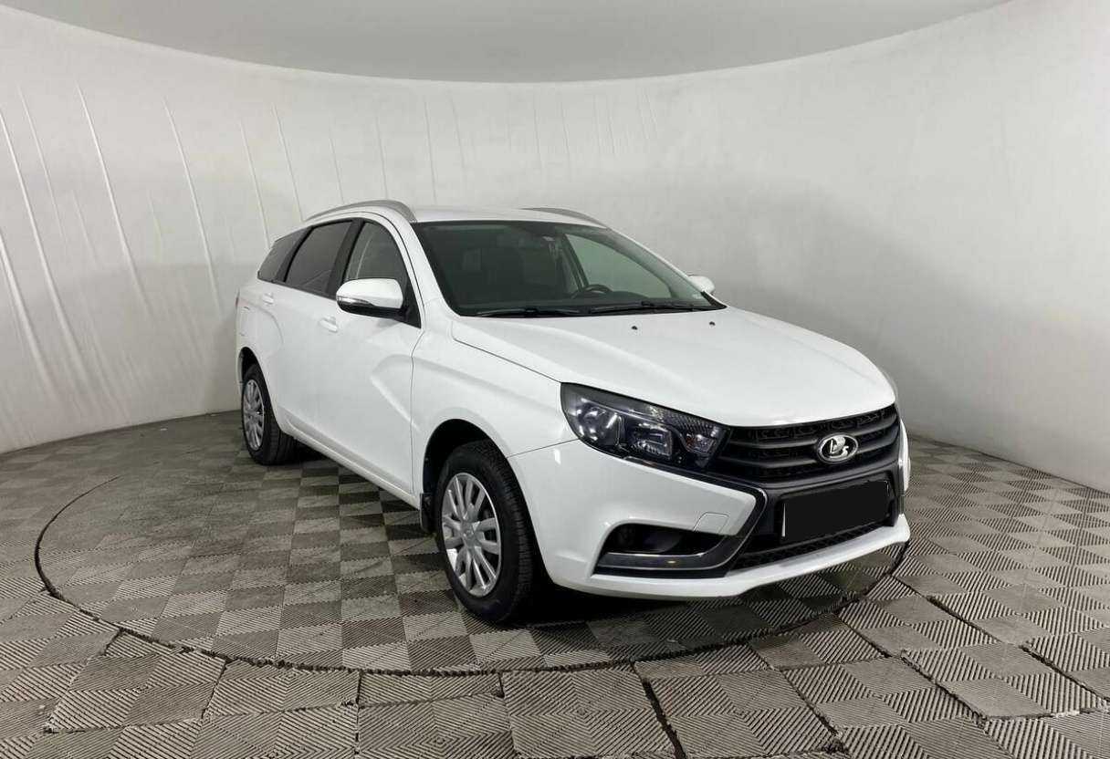 Lada (ВАЗ) Vesta SW, 2021 - 48 382 км. | Фото №3