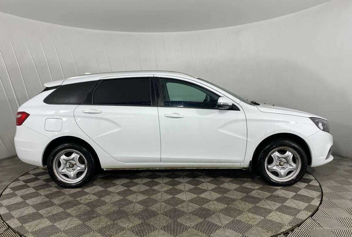Lada (ВАЗ) Vesta SW, 2019 - 70 201 км. | Фото №4