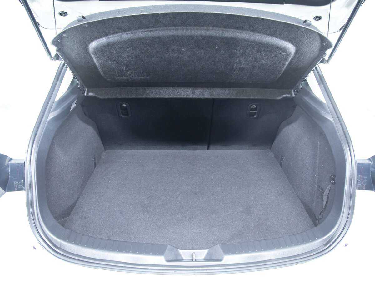 Mazda 3, 2014 Фото №9