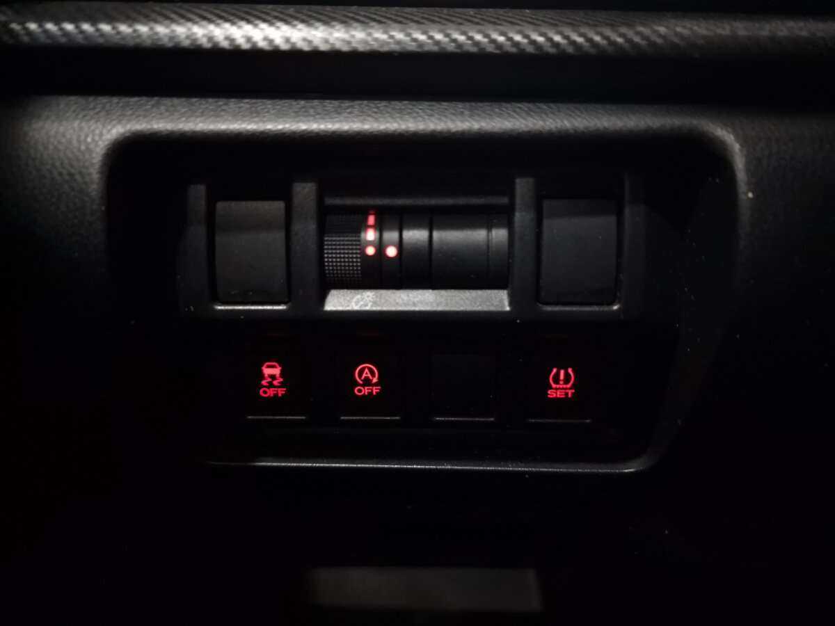 Subaru XV, 2017 Фото №13