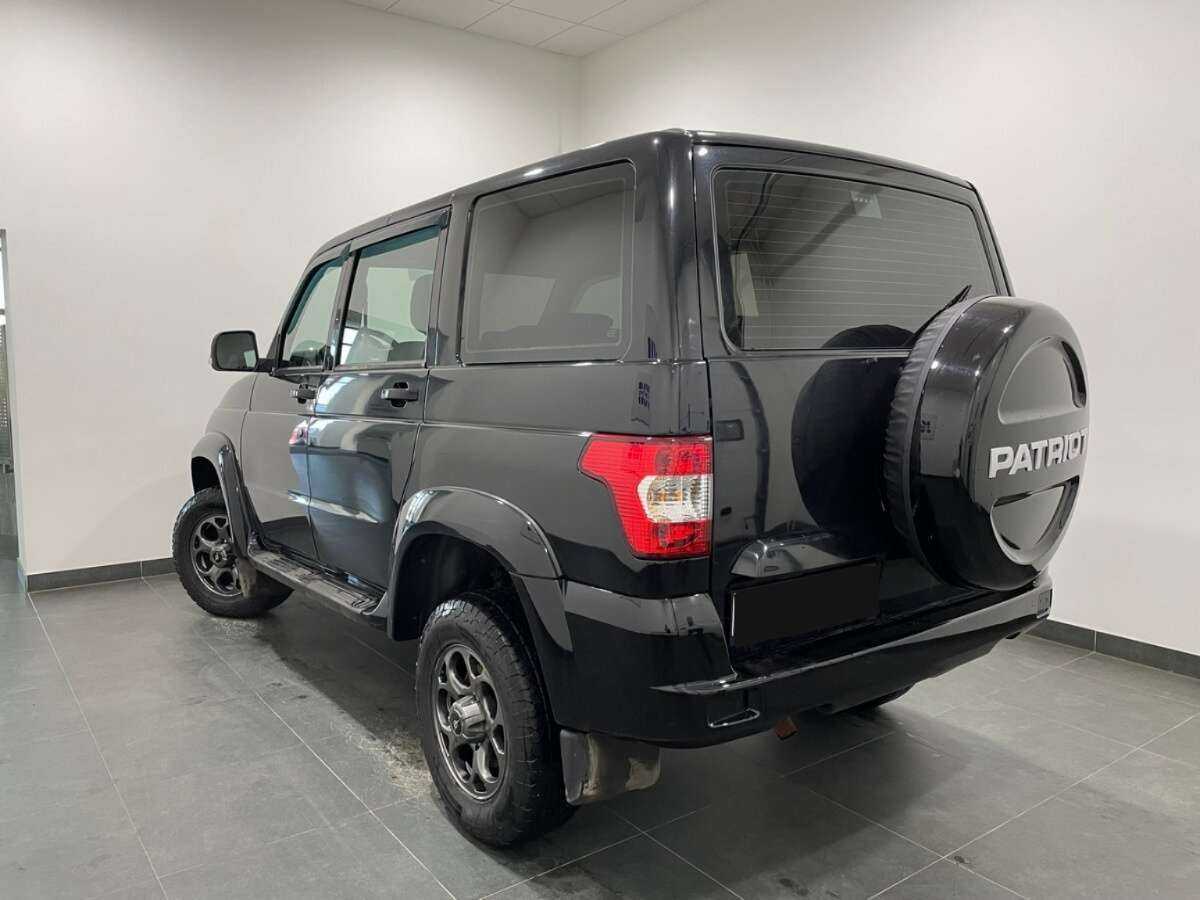 УАЗ Patriot, 2018 Фото №3