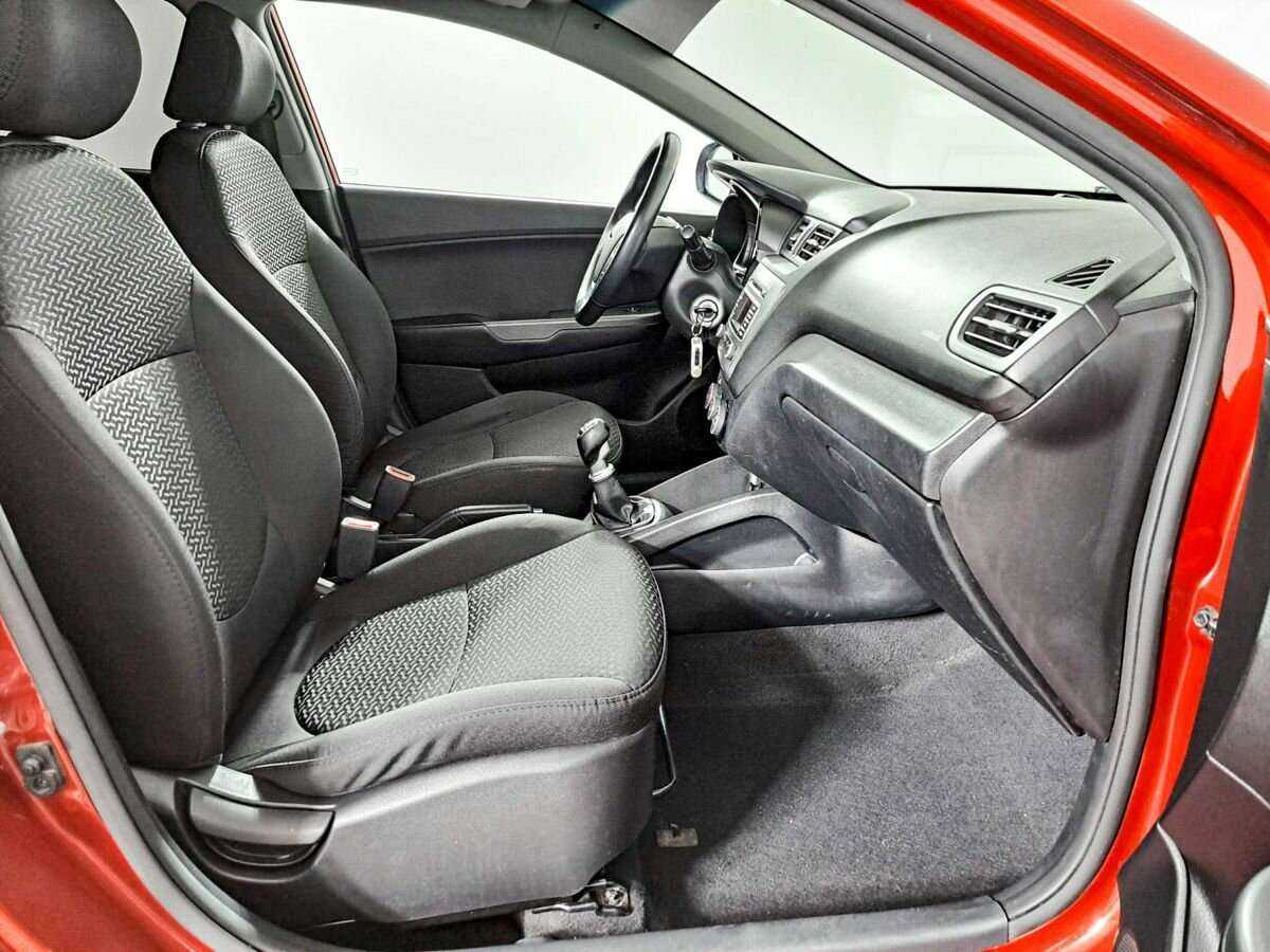 Kia Rio, 2016 Фото №9