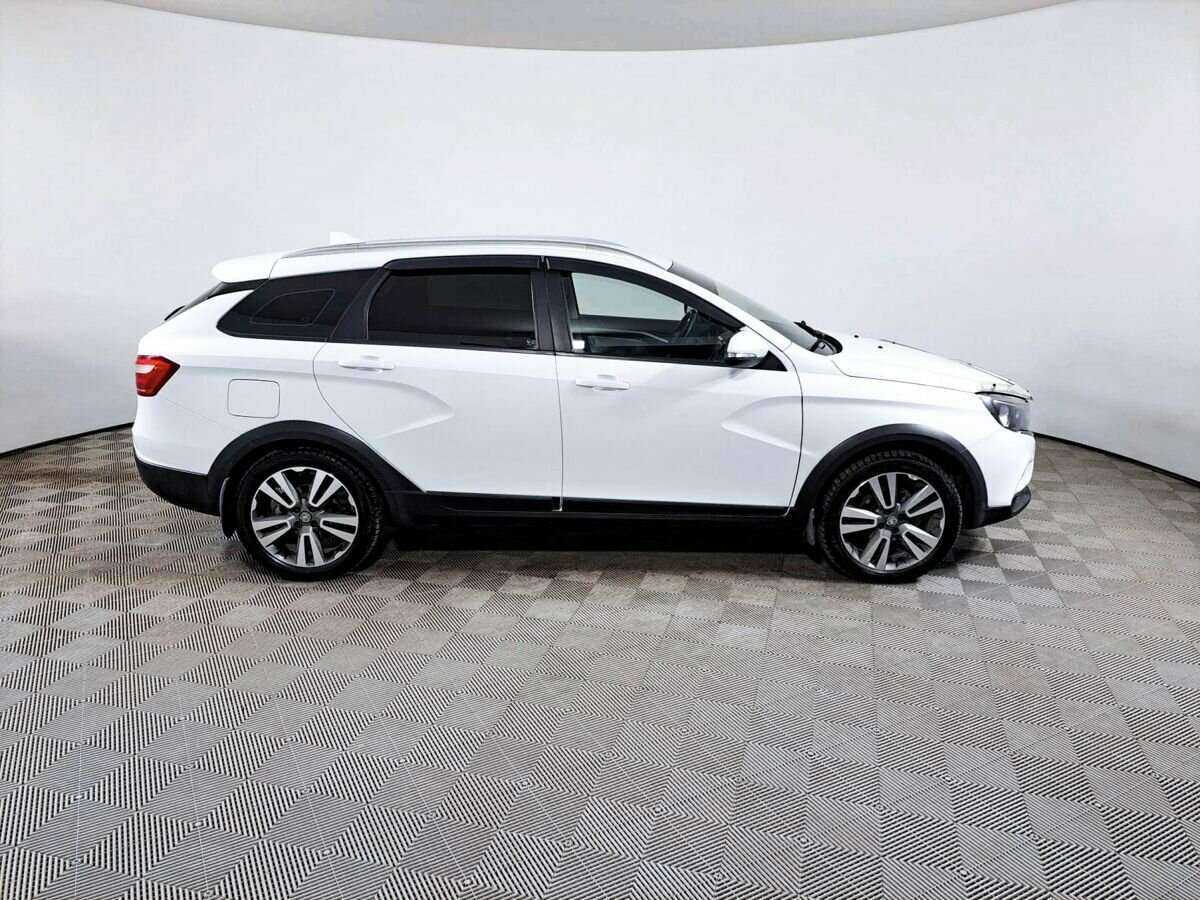 Lada (ВАЗ) Vesta SW Cross, 2019 - 78 401 км. | Фото №4