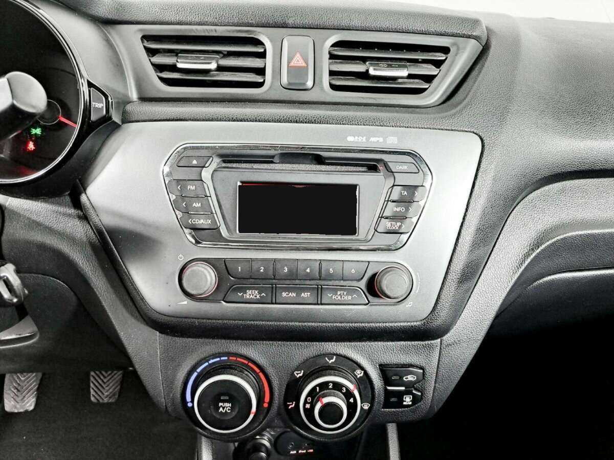 Kia Rio 5-speed, 2013 Фото №15
