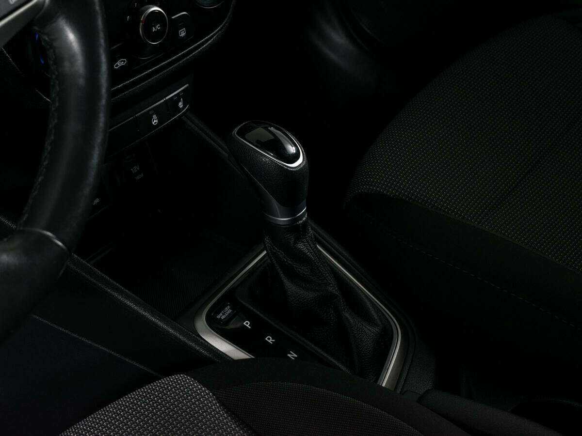 Hyundai Solaris, 2018 Фото №12