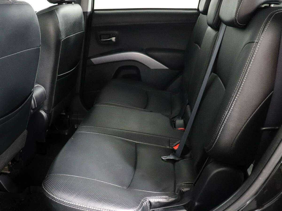 Mitsubishi Outlander, 2012 Фото №8