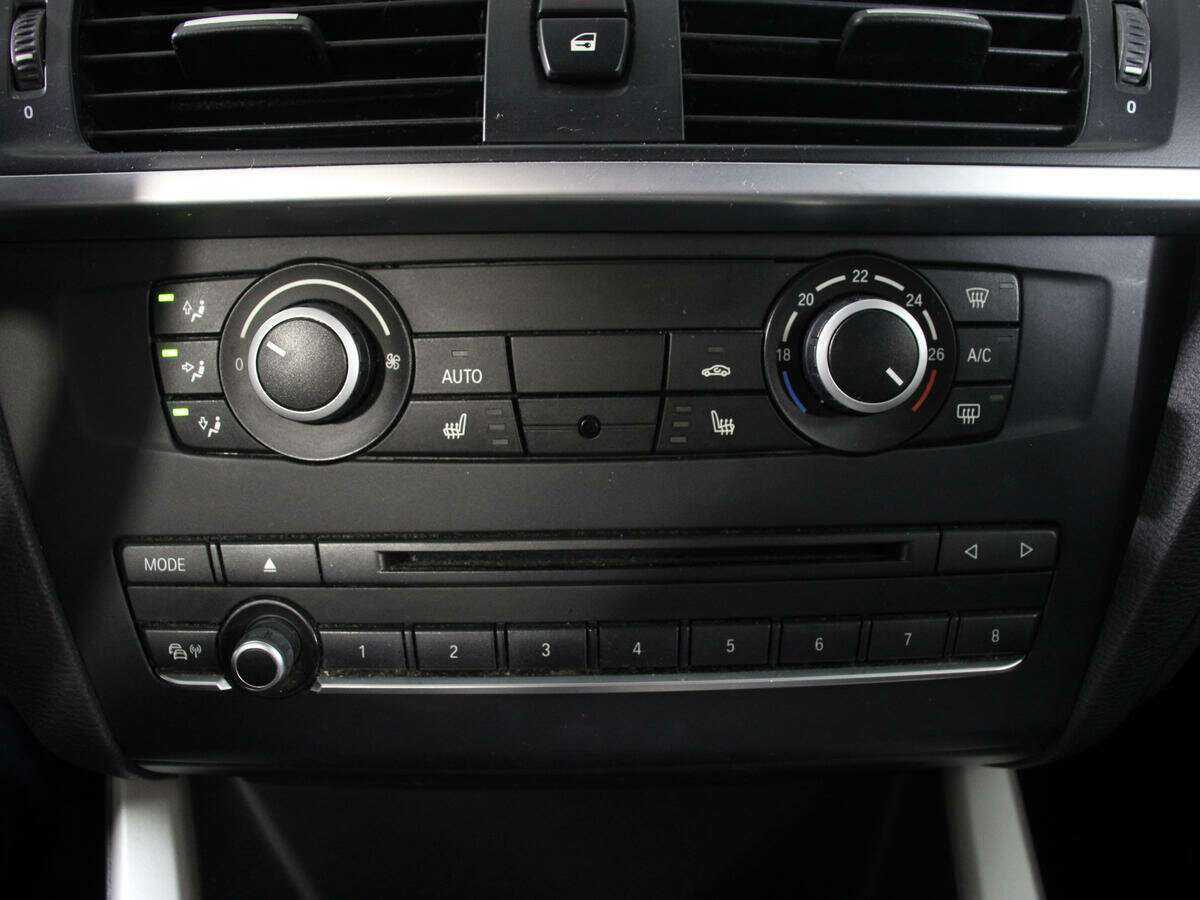 BMW X3 20i xDrive, 2013 Фото №15