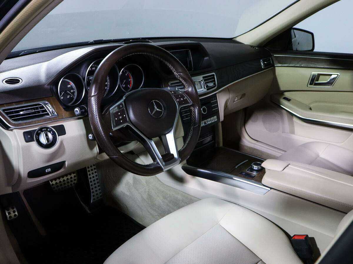 Mercedes-Benz E-Класс 250 CDI, 2015 Фото №12