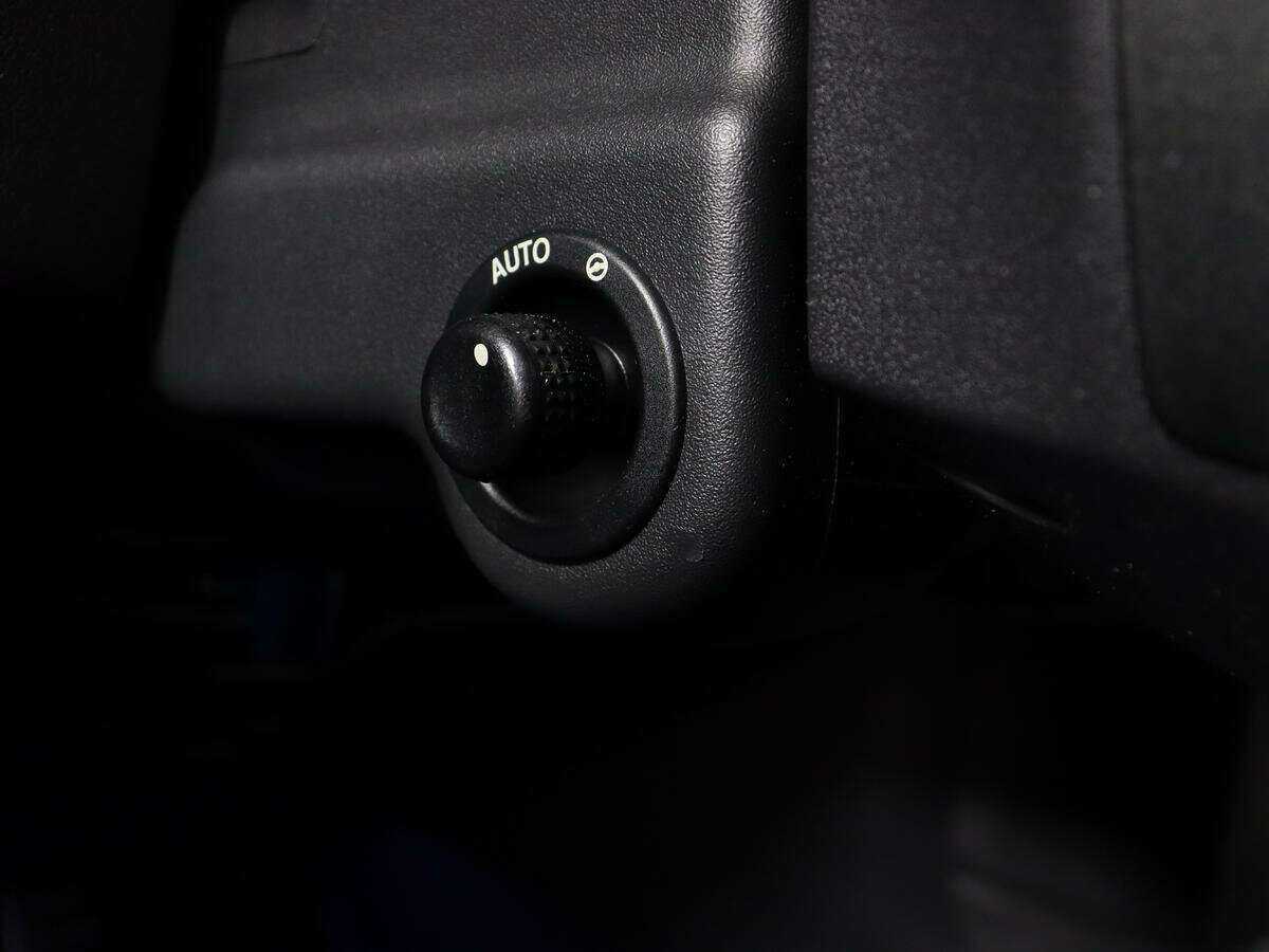 Land Rover Discovery, 2013 Фото №21