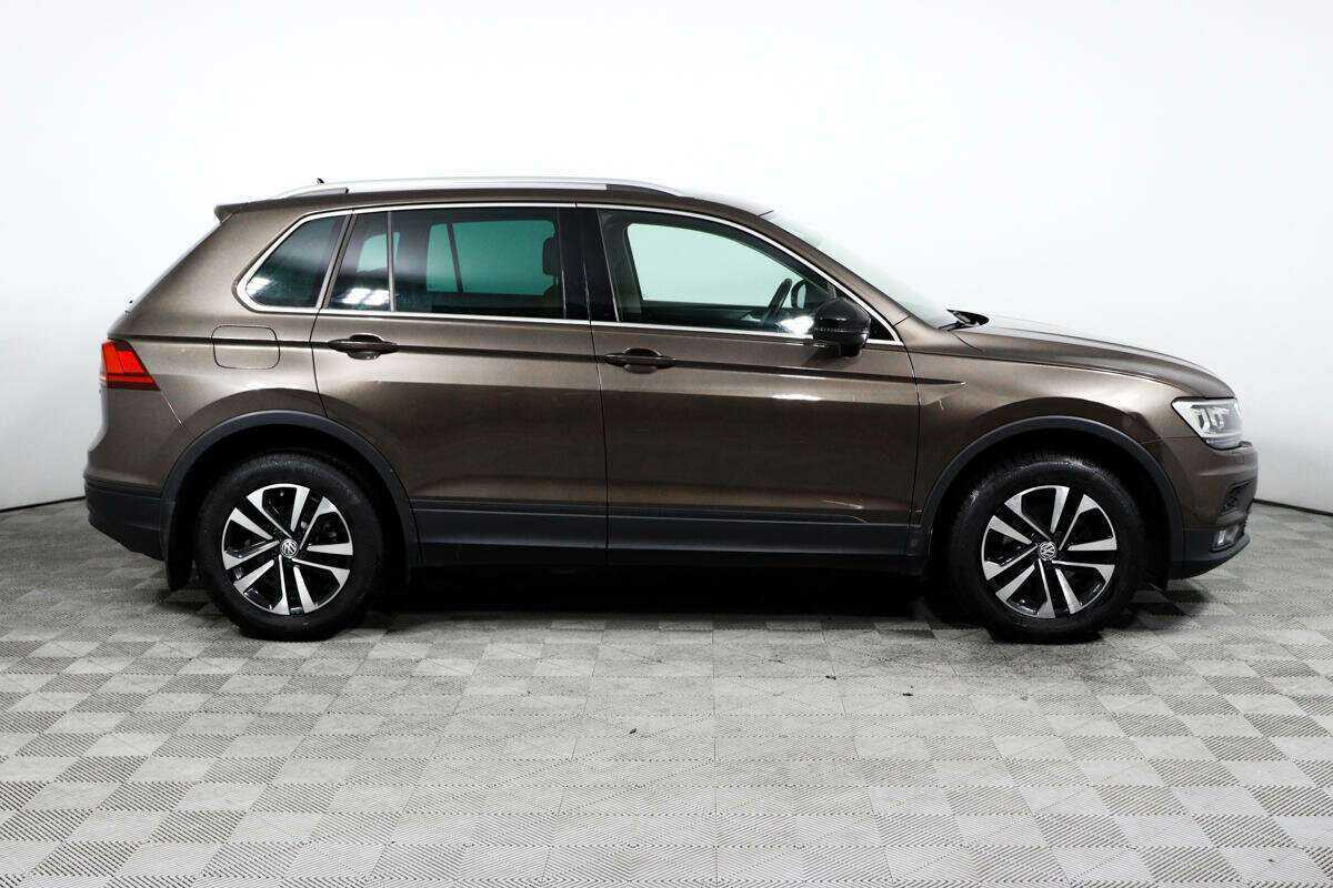 Volkswagen Tiguan, 2020 - 41 996 км. | Фото №4