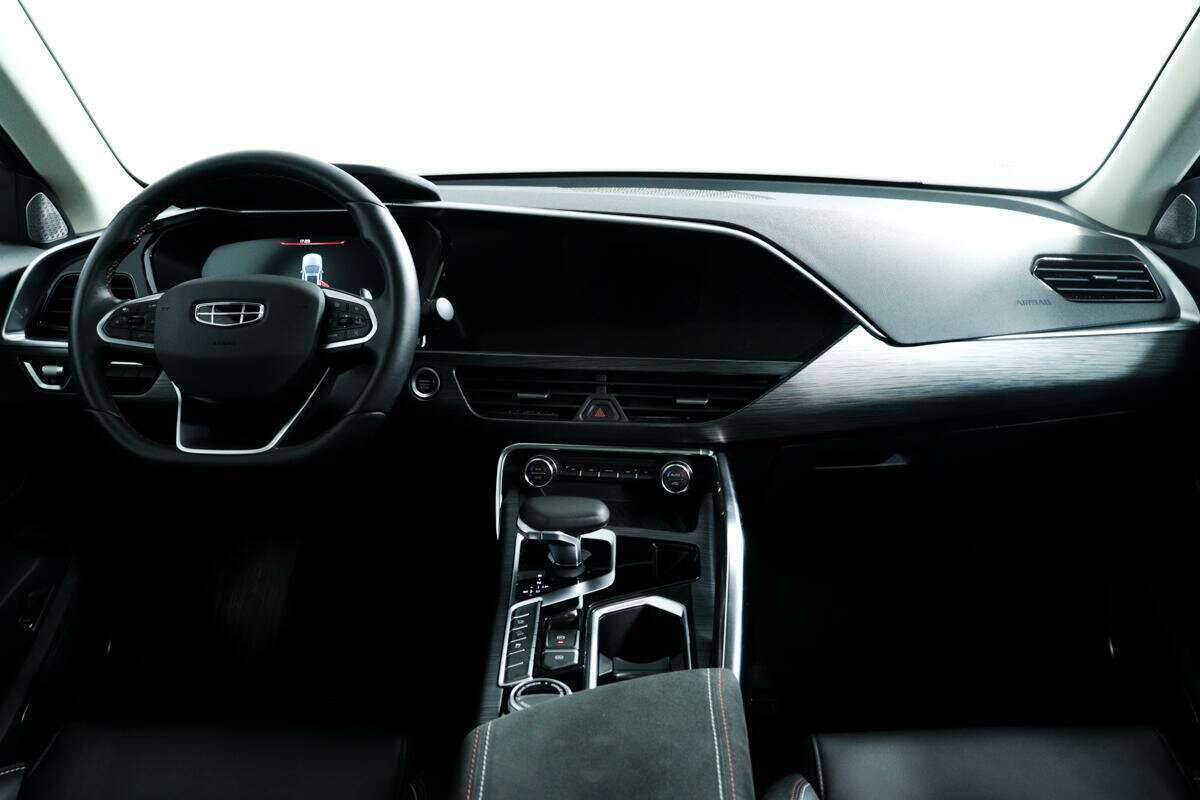 Geely Tugella, 2021 Фото №11