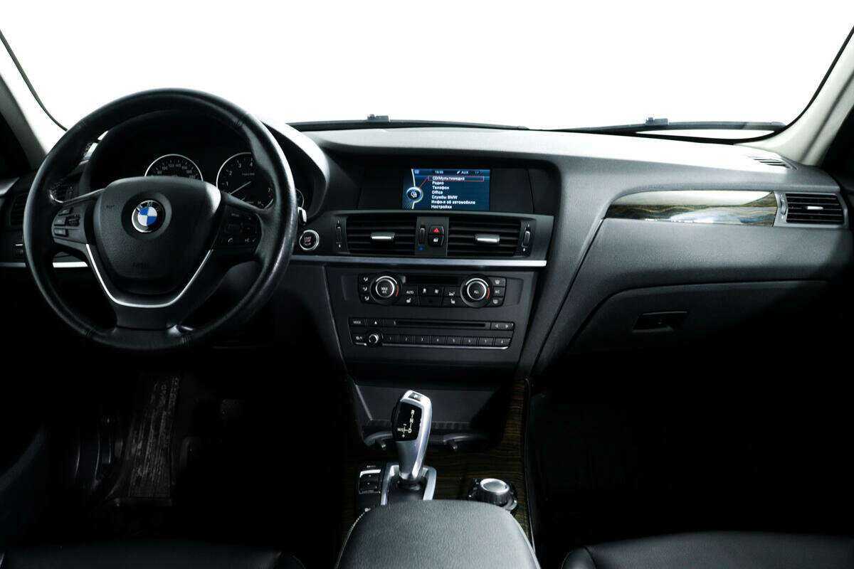 BMW X3 28i xDrive, 2014 Фото №11