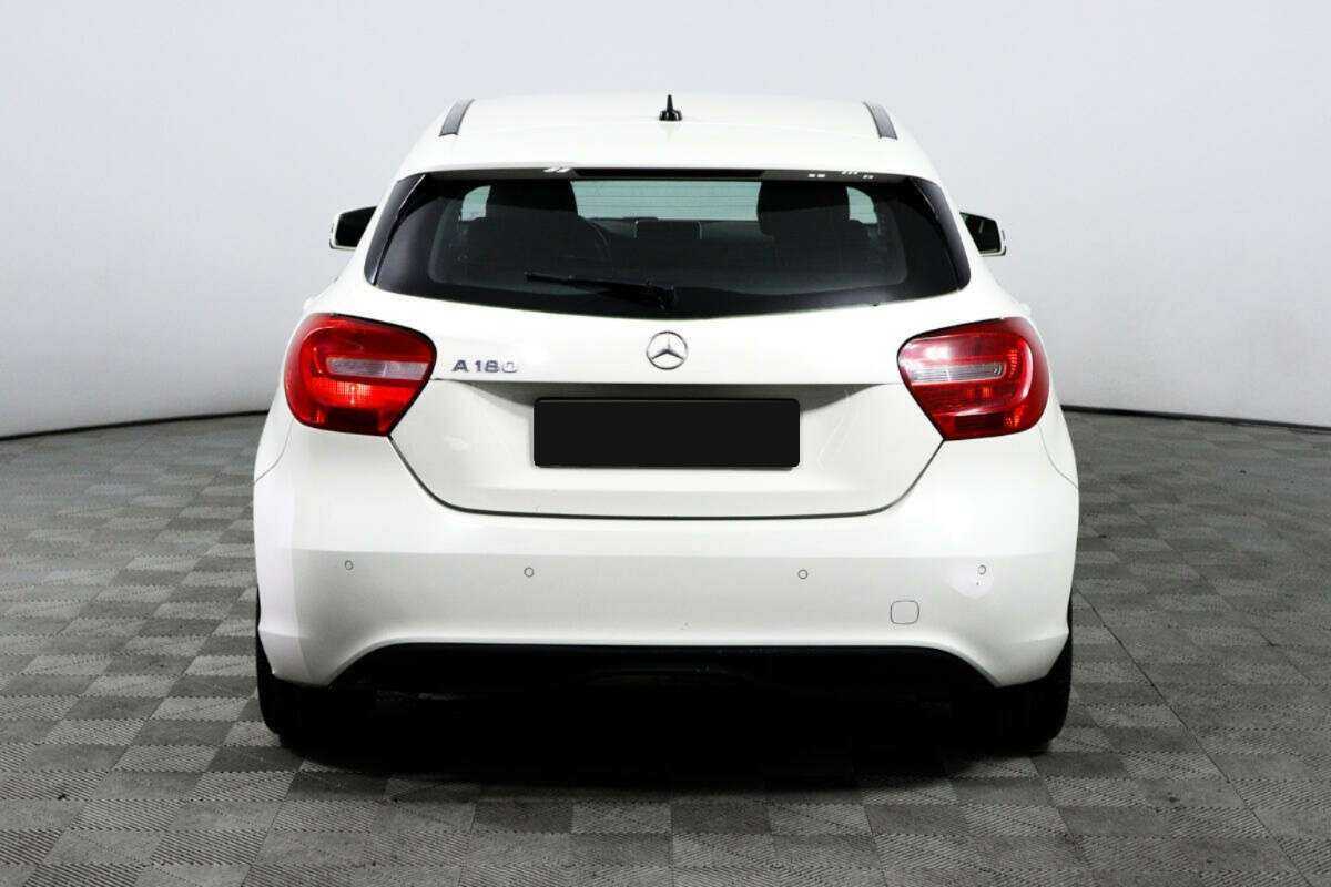 Mercedes-Benz A-Класс 180, 2014 - 116 872 км. | Фото №6