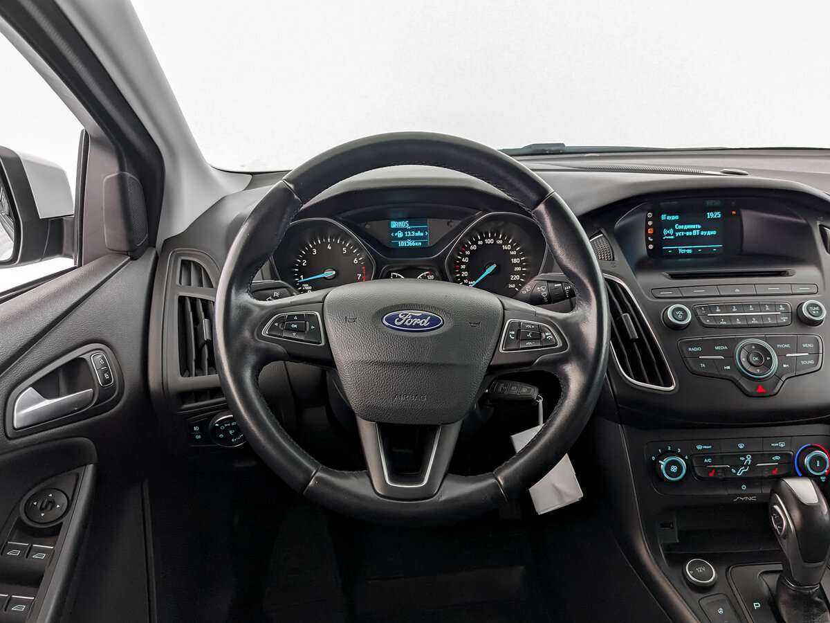 Ford Focus, 2018 Фото №17