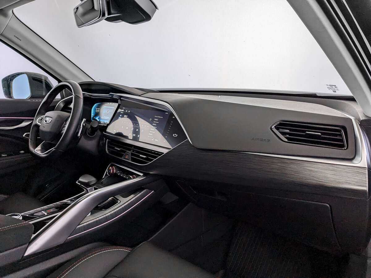 Geely Tugella, 2021 Фото №9