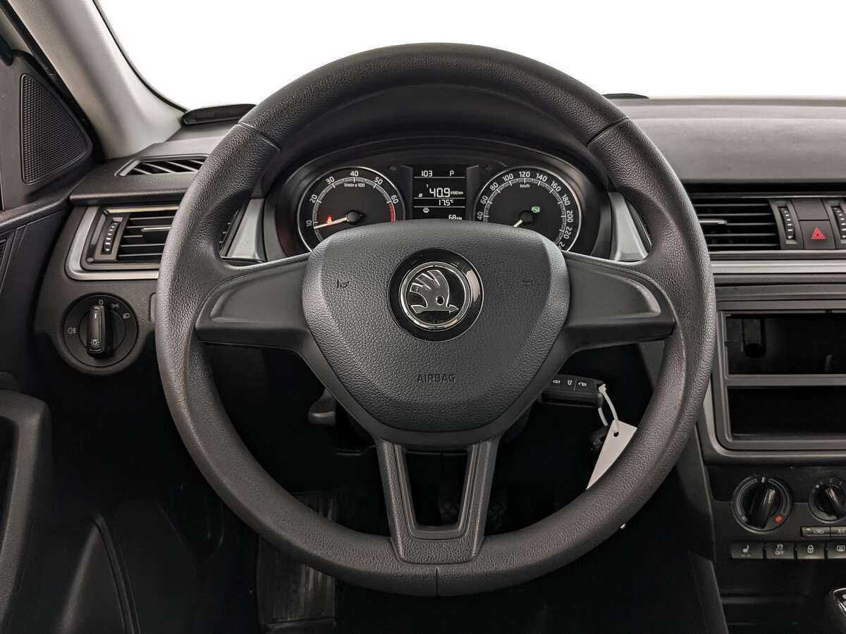 Skoda Rapid, 2018 Фото №18