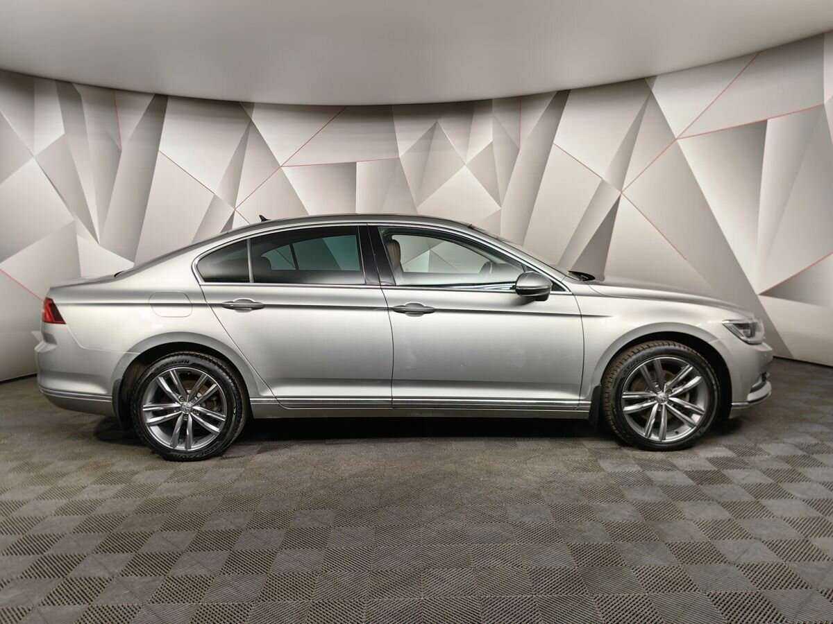 Volkswagen Passat, 2017 - 99 391 км. | Фото №6