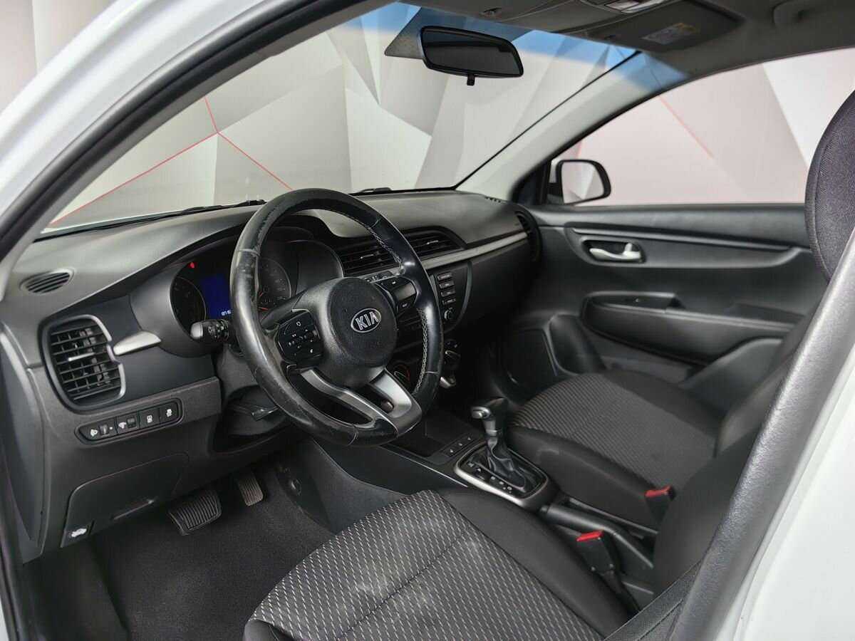 Kia Rio, 2017 Фото №14