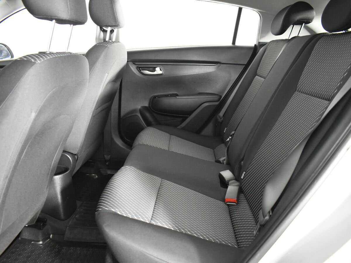 Kia Rio X-Line, 2019 Фото №13