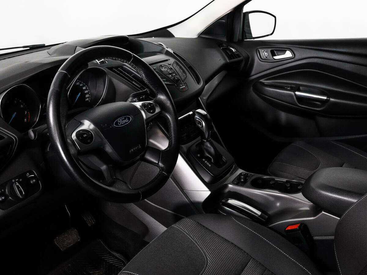 Ford Kuga, 2016 Фото №9