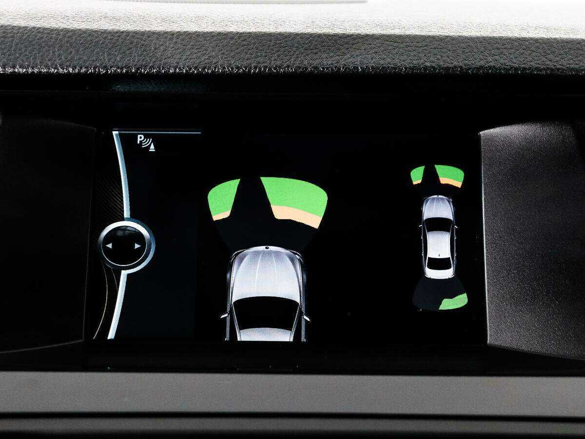 BMW 5 серии 528i xDrive, 2013 Фото №16