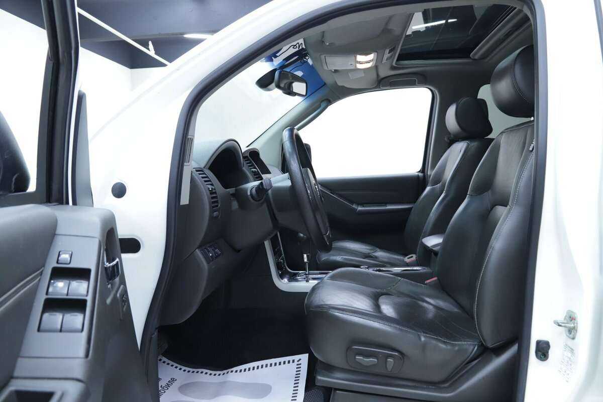 Nissan Pathfinder, 2012 - 177 500 км. | Фото №7