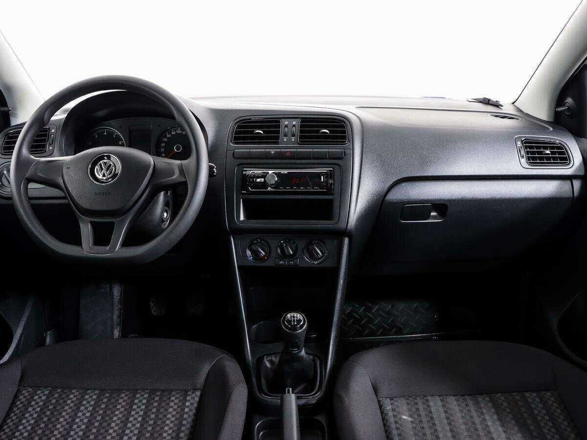 Volkswagen Polo, 2018 Фото №10