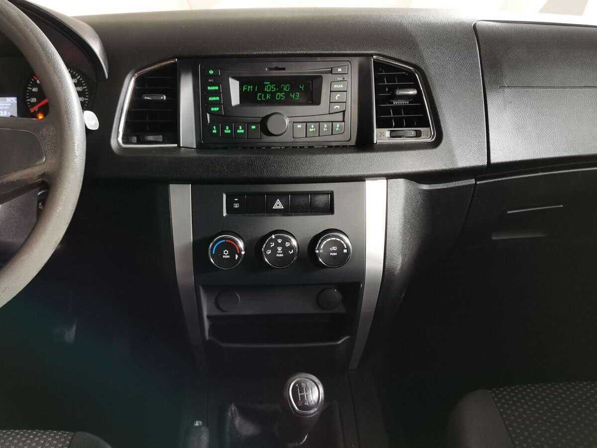 УАЗ Patriot, 2016 Фото №10