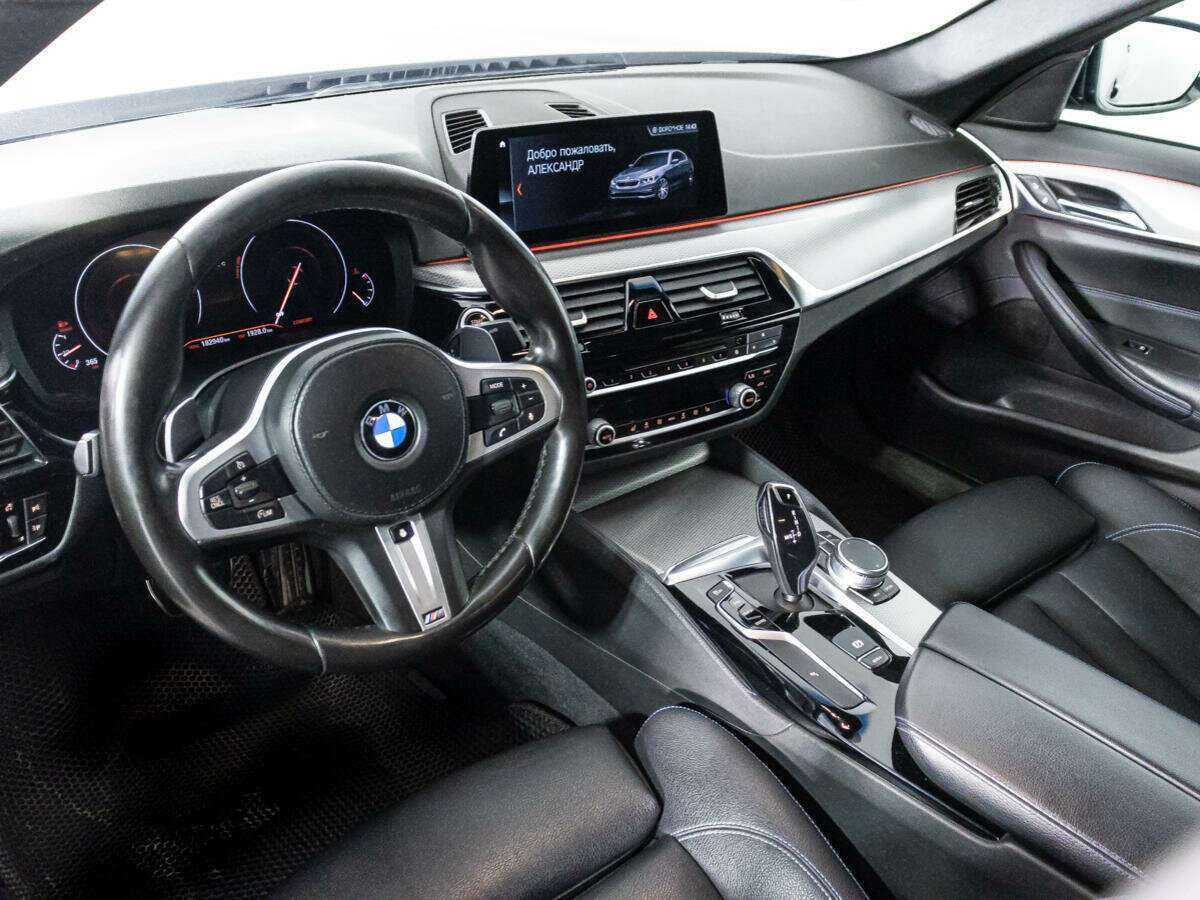 BMW 5 серии 520d xDrive, 2018 Фото №10