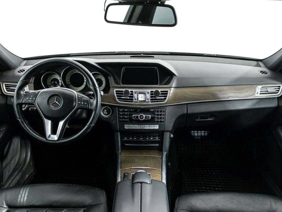 Mercedes-Benz E-Класс 300, 2014 Фото №13