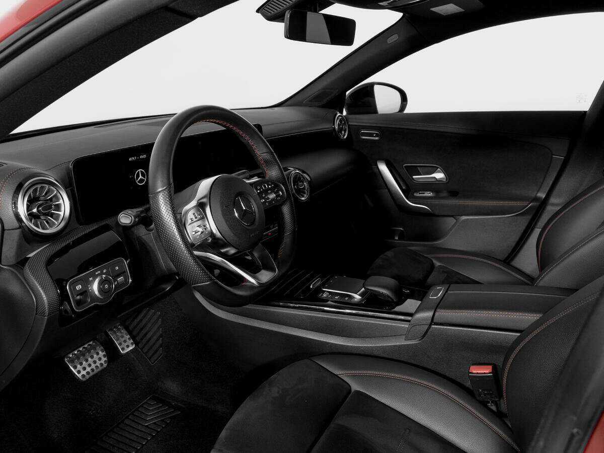 Mercedes-Benz CLA 200, 2020 Фото №16