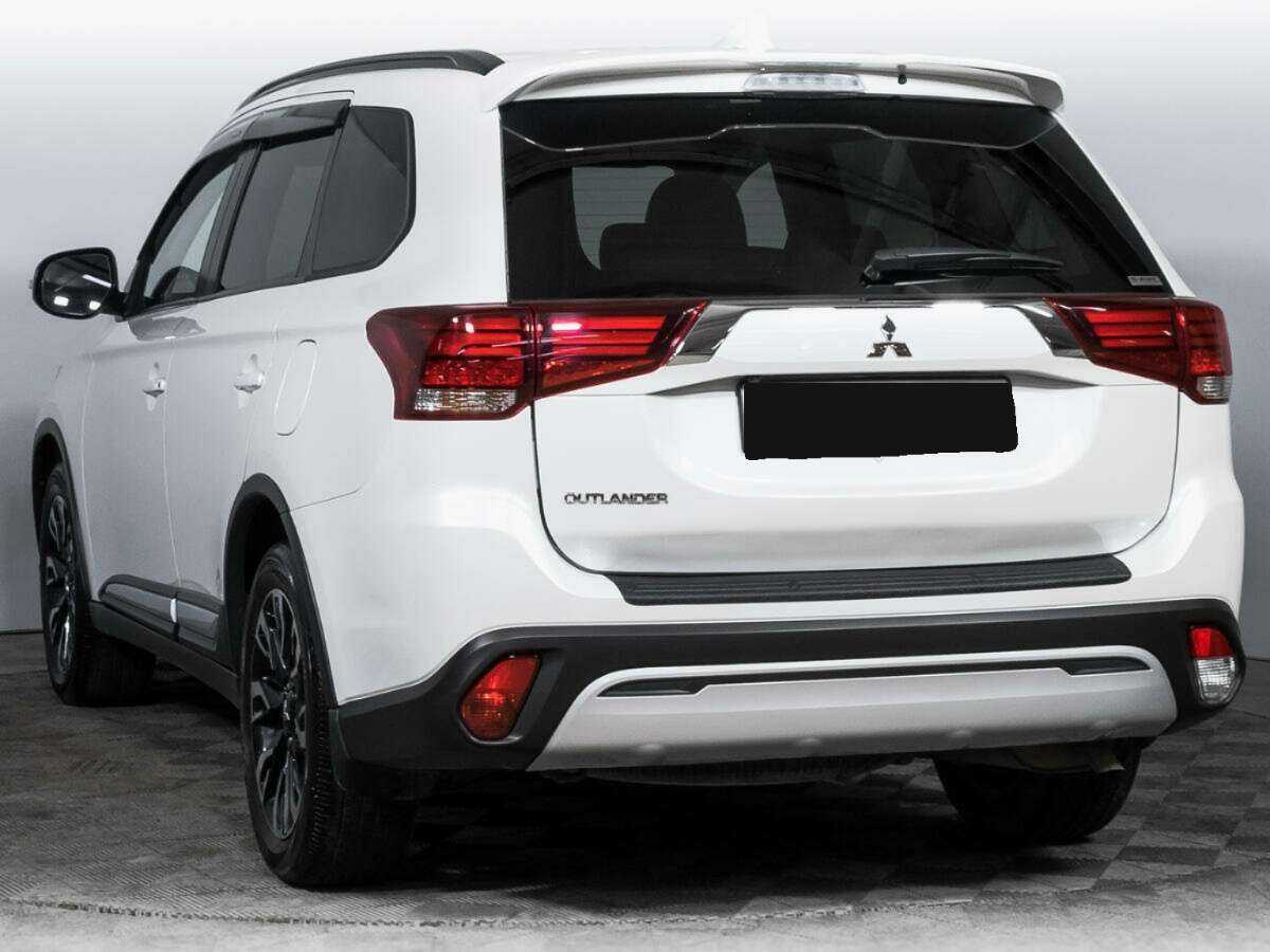 Mitsubishi Outlander, 2021 - 43 837 км. | Фото №7