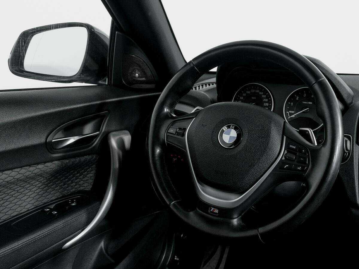 BMW 1 серии M135i, 2013 Фото №13