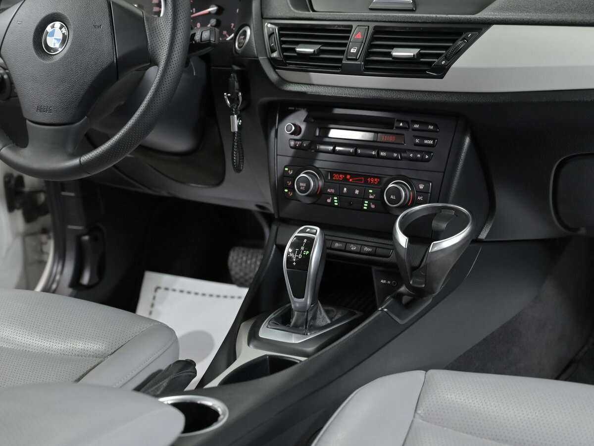 BMW X1 20i, 2012 - 130 000 км. | Фото №8