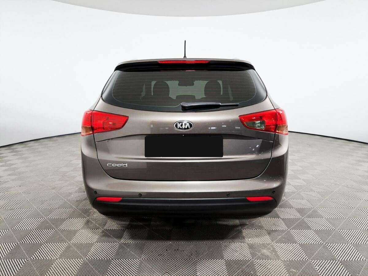 Kia Ceed, 2015 Фото №6