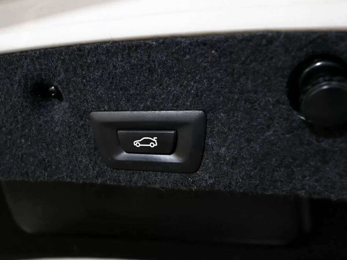 BMW 5 серии 528i xDrive, 2016 Фото №20