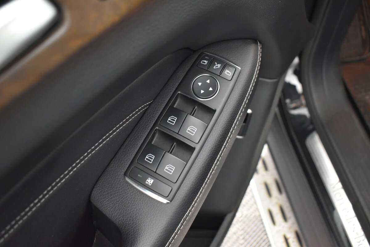 Mercedes-Benz M-Класс 350 CDI, 2013 Фото №9