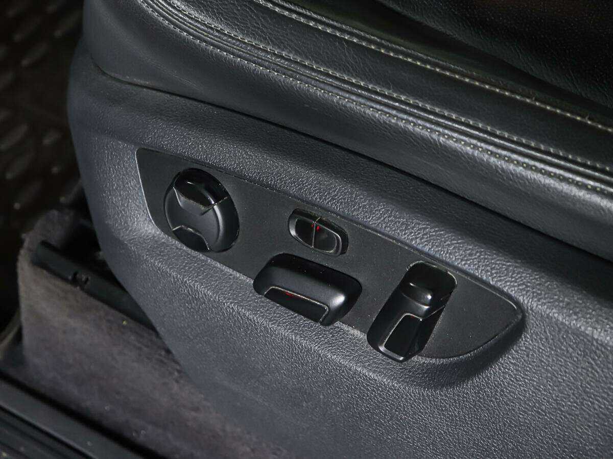 Volkswagen Touareg, 2013 Фото №18