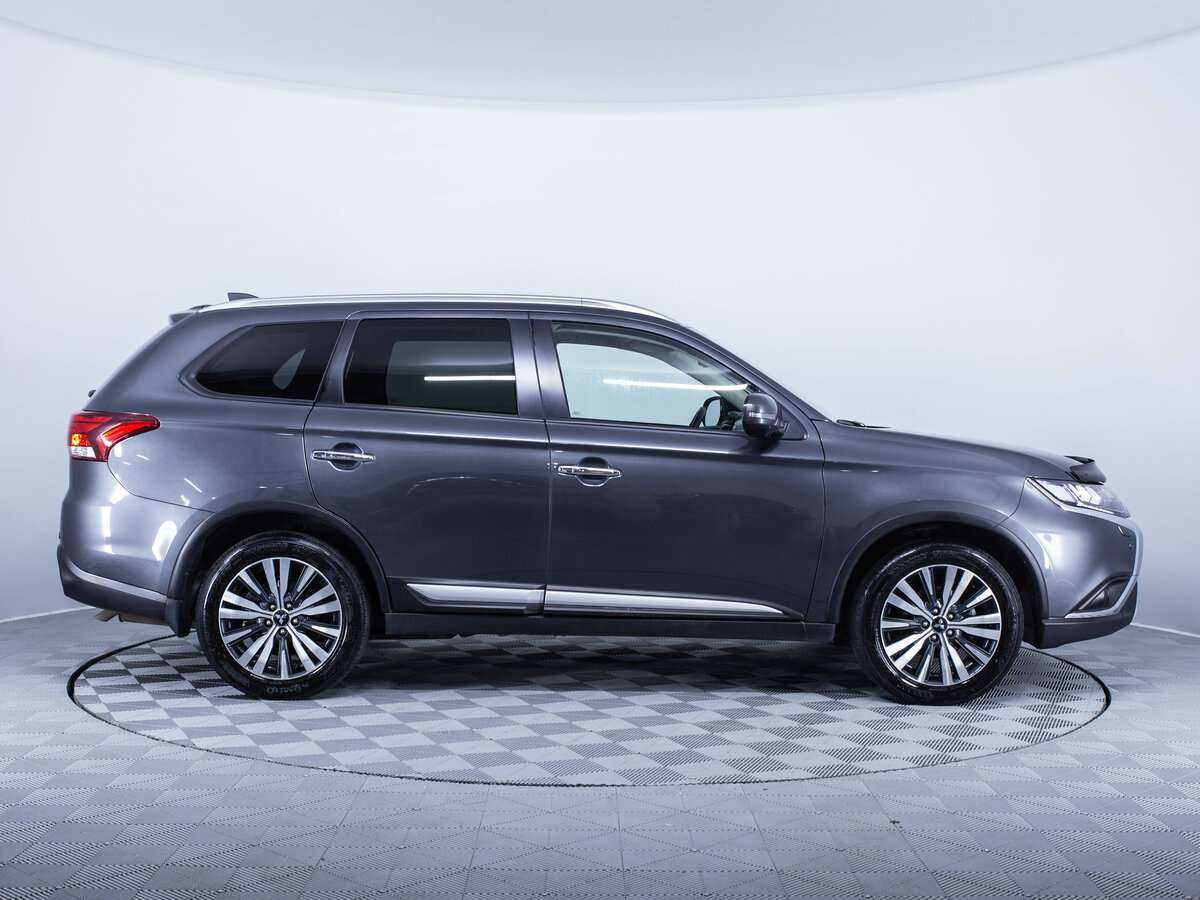 Mitsubishi Outlander, 2021 - 63 856 км. | Фото №7