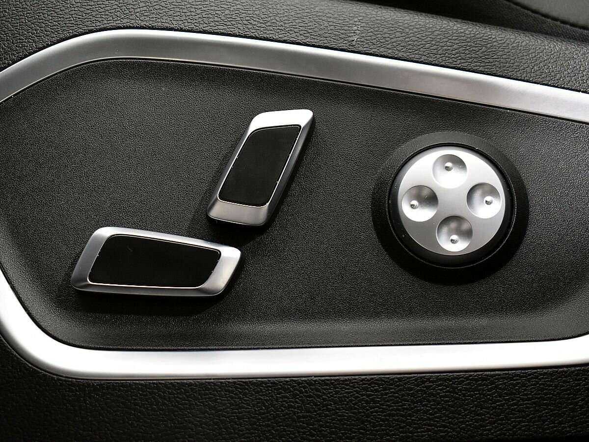 Geely Tugella, 2022 Фото №16