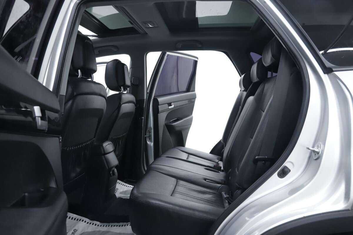 Kia Sorento, 2012 Фото №23