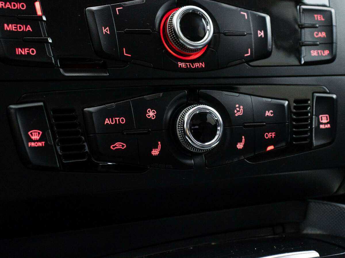 Audi Q5, 2014 Фото №16