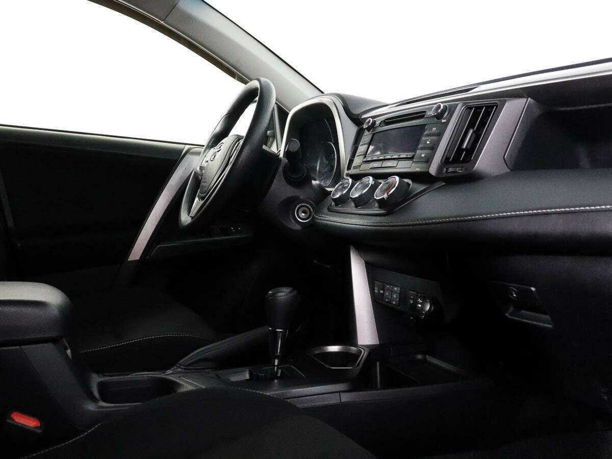 Toyota RAV4, 2016 - 178 600 км. | Фото №7