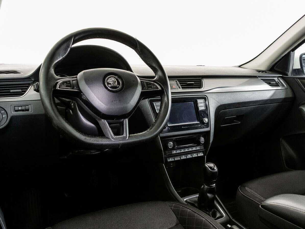 Skoda Rapid, 2017 Фото №9