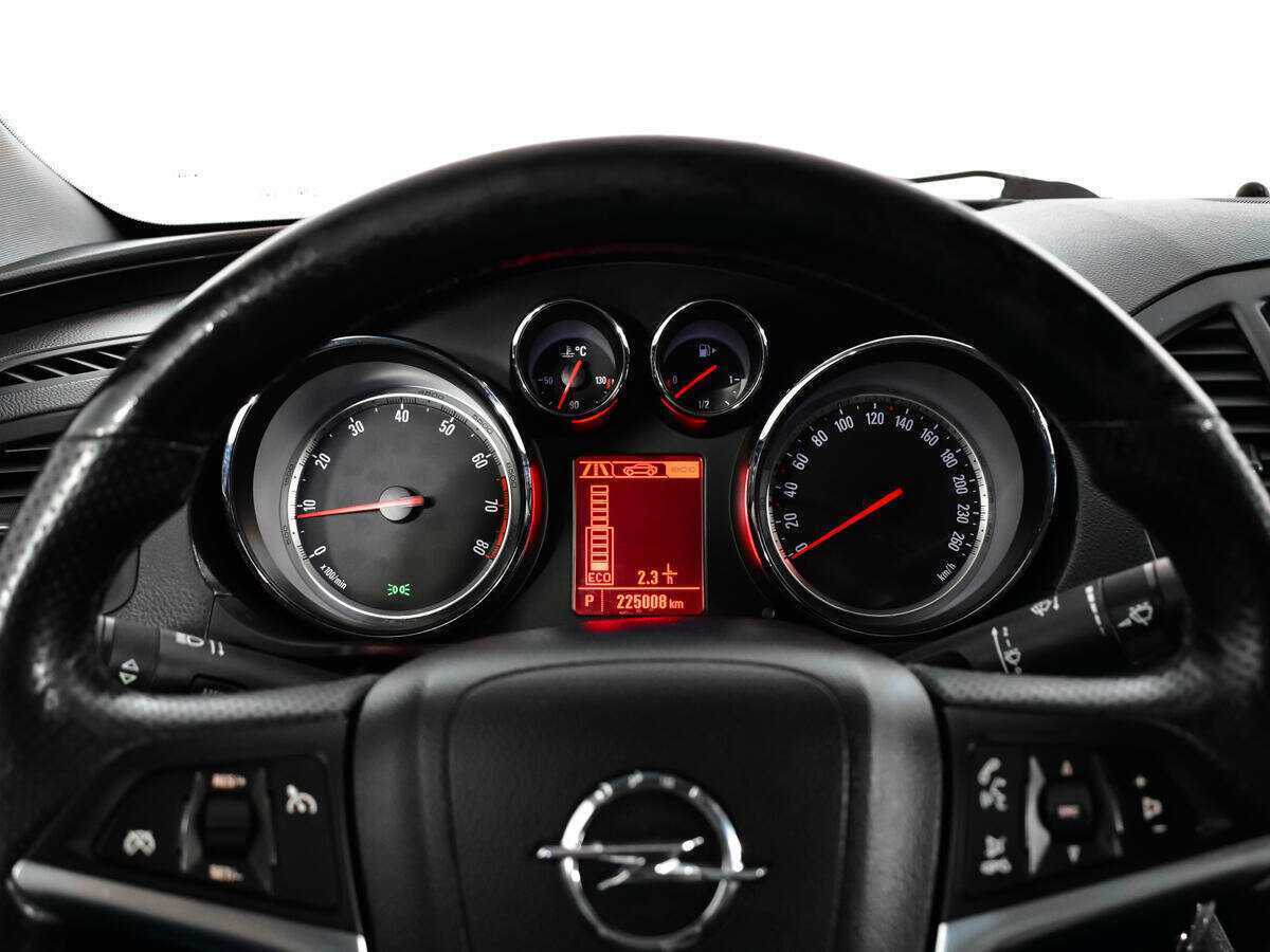 Opel Insignia, 2013 Фото №11