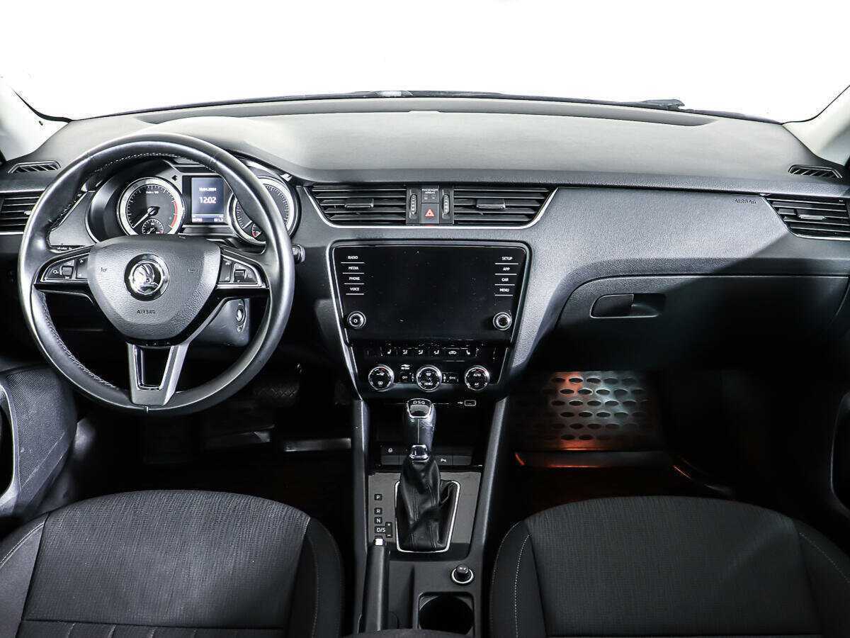 Skoda Octavia, 2018 Фото №11