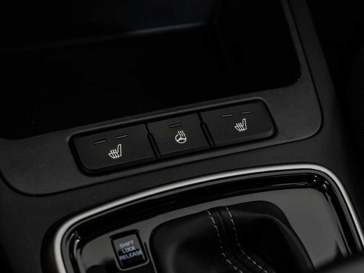 Kia Rio, 2018 Фото №16