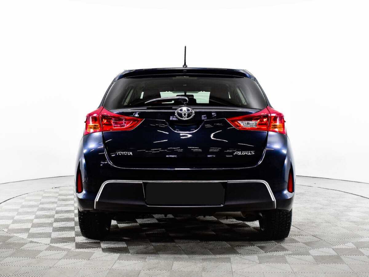 Toyota Auris, 2013 Фото №6