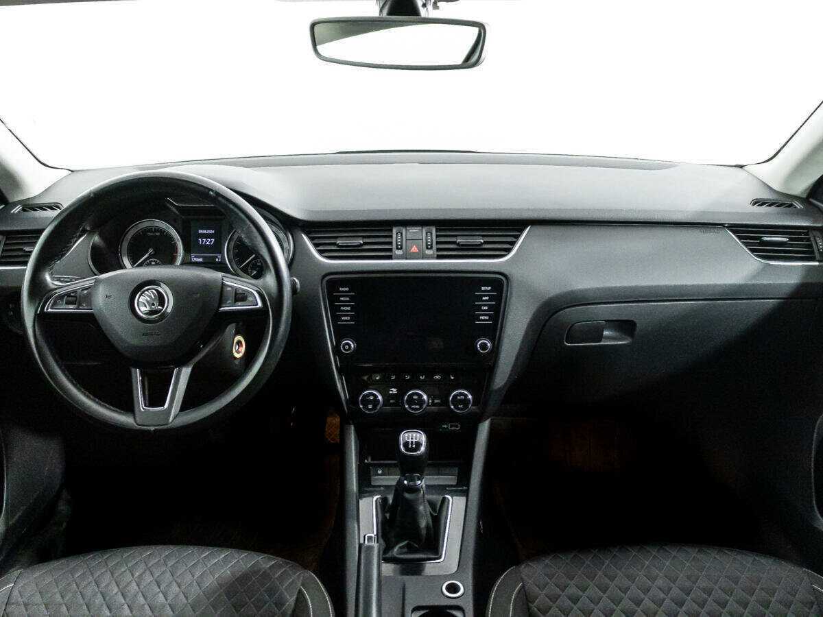 Skoda Octavia, 2018 Фото №13