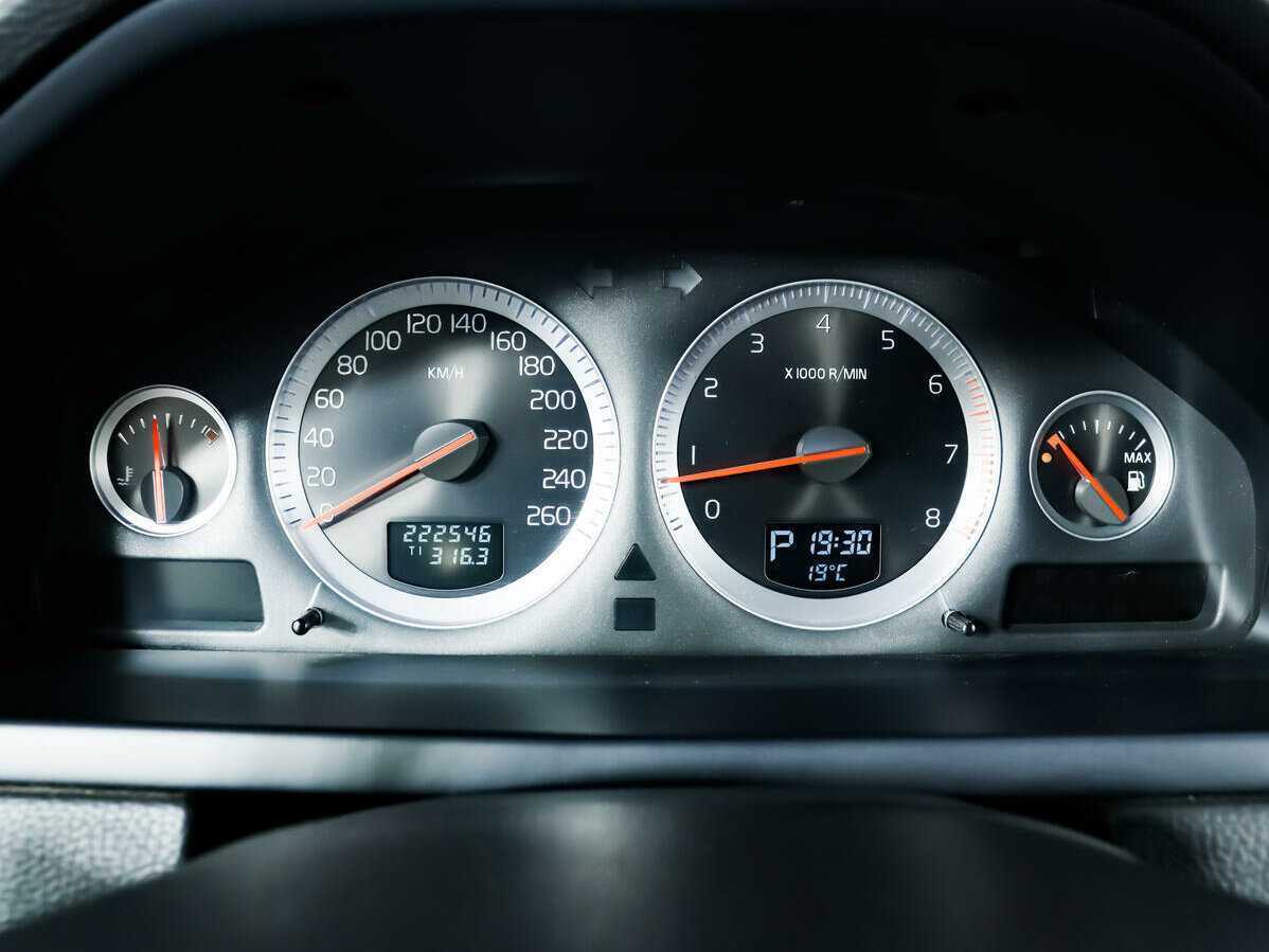 Volvo XC90, 2012 Фото №8